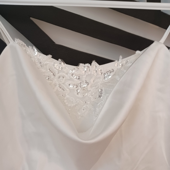 Fashion Nova Wifey Material Satin Jumpsuit Romper pant one piece White - Picture 3 of 7